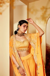 Aanya Cape Set