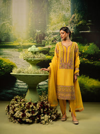 Rihanna Kurta Set