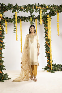 Sitara Kurta Set – Cream Gold