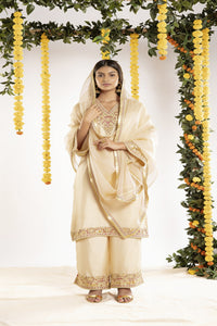 Siya Kurta Set – Almond